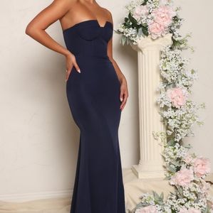 Rikki Navi strapless gown